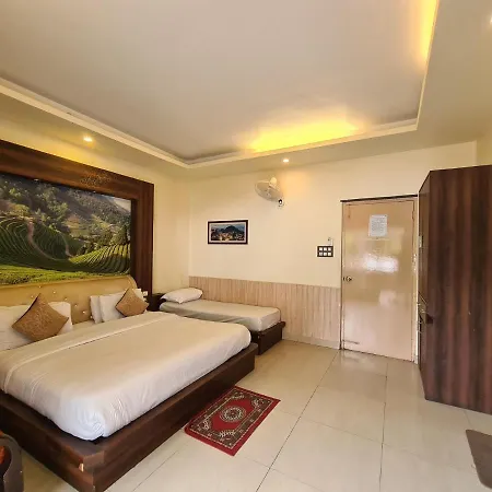Hotel Rajpur Heights Dehradun Exterior photo