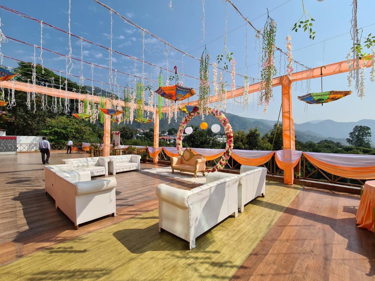 Hotel Rajpur Heights 3*