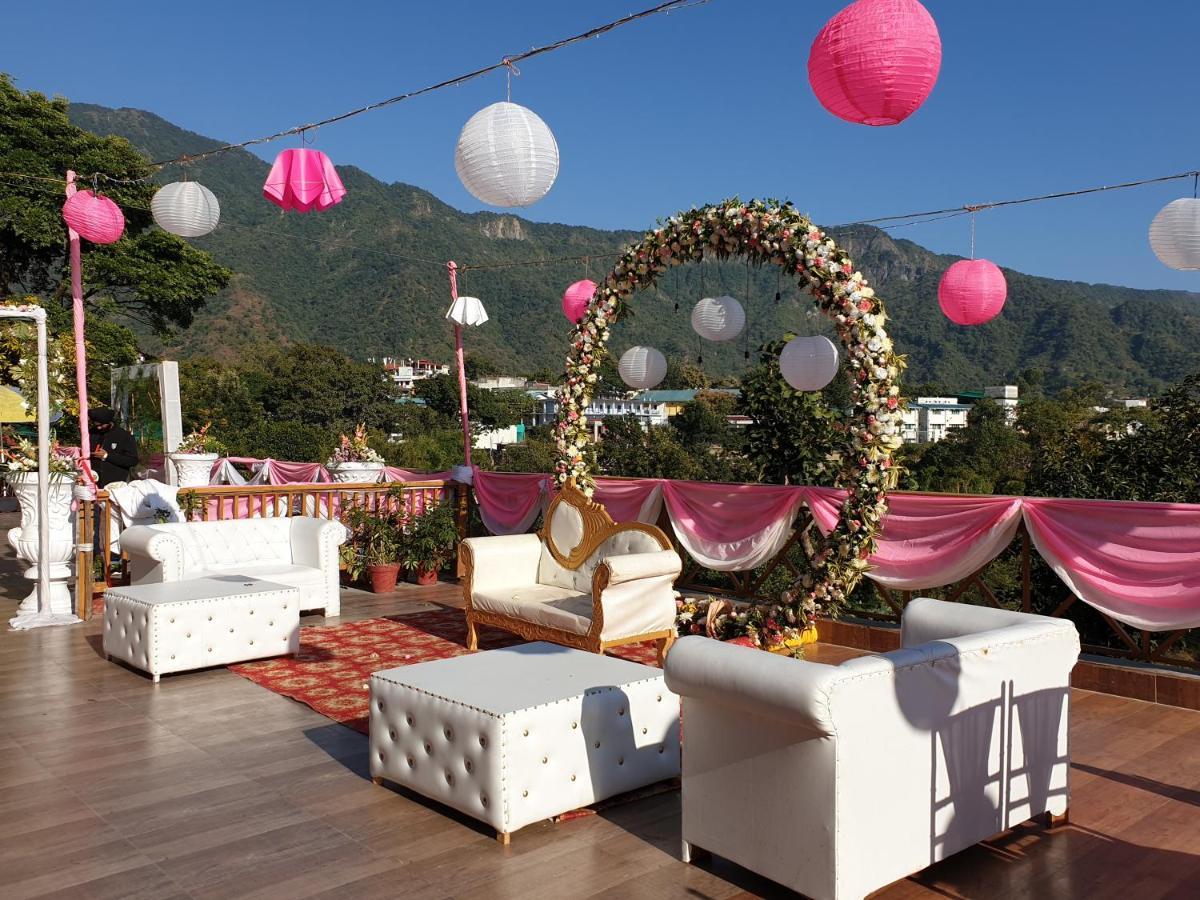 Hotel Rajpur Heights
