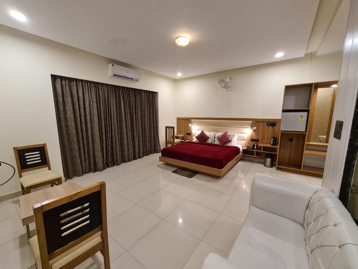Rajpur Heights Hotel Dehradun
