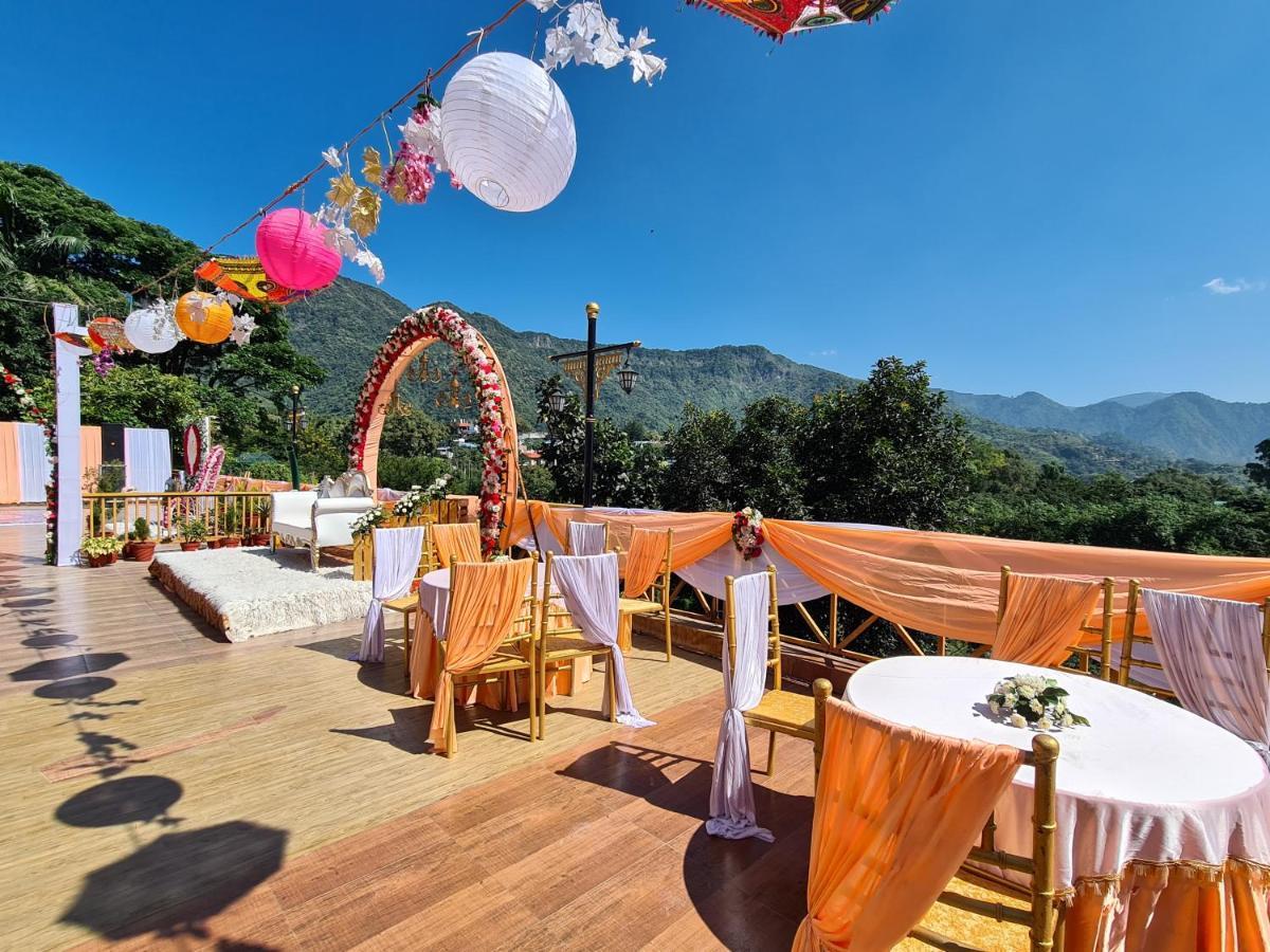 Hotel Rajpur Heights 3*